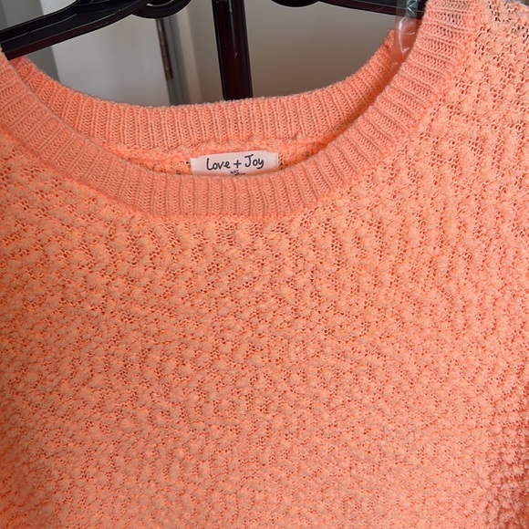 Women’s Love + Joy Lightweight Sweater 1X - Picture 2 of 5